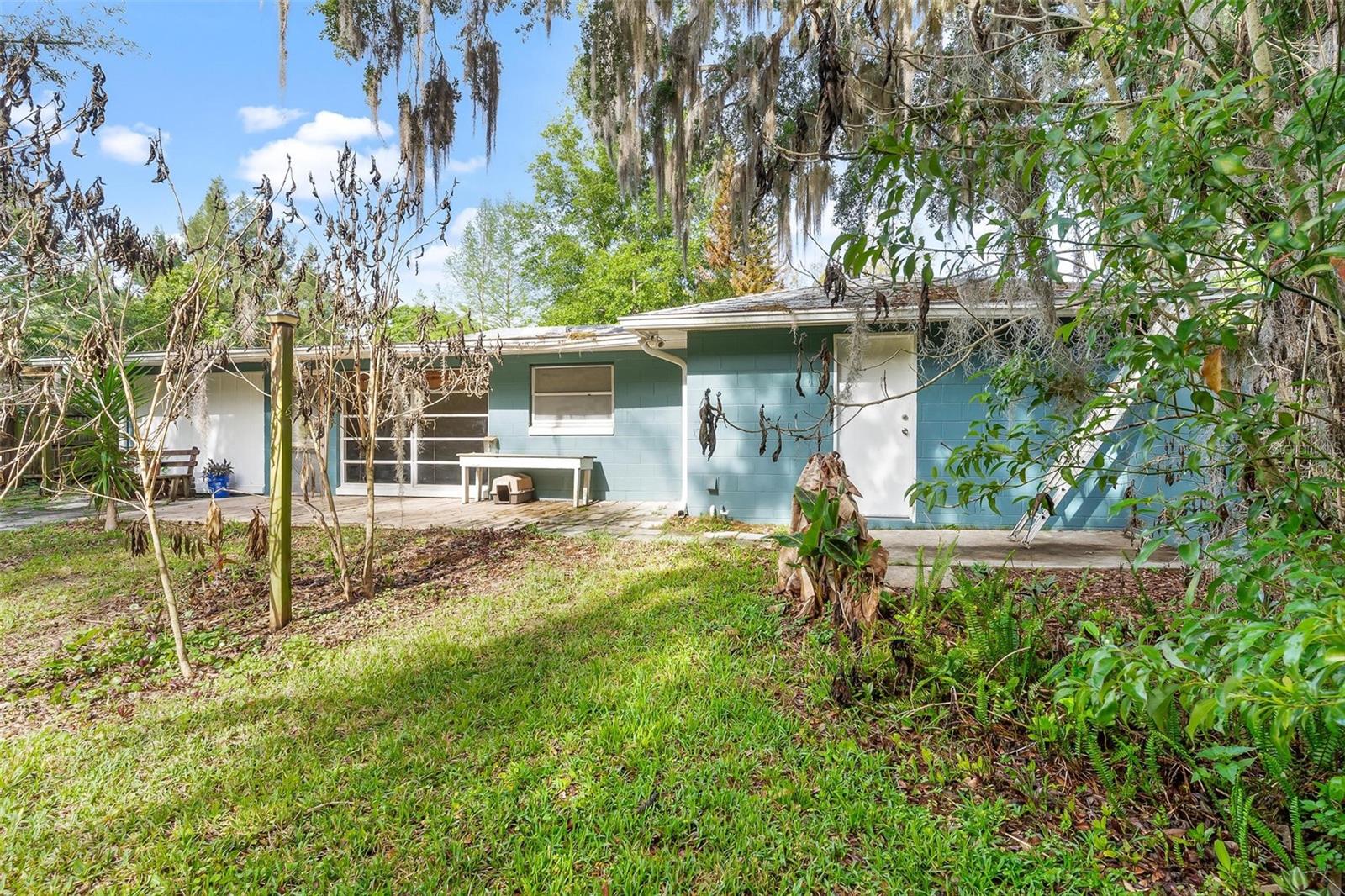 Image 44 of 48 For 366 Bay Road