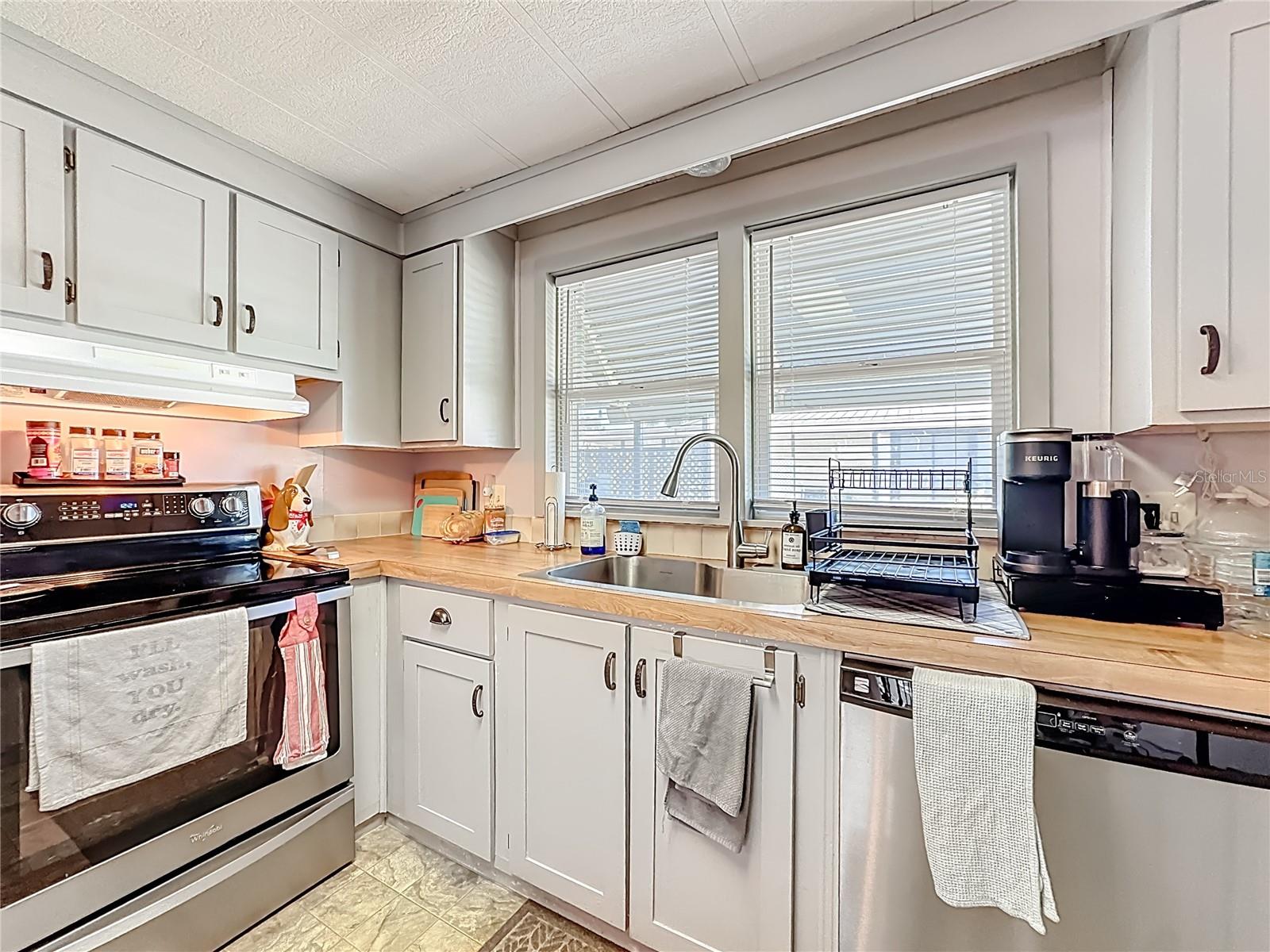 Image 6 of 50 For 1437 Mohawk Circle