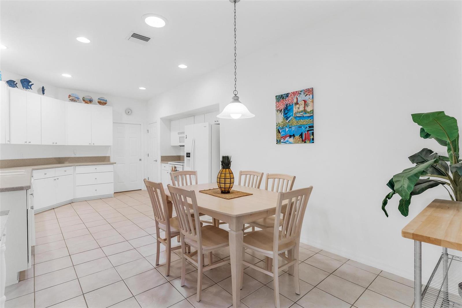 Image 17 of 71 For 5380 Charleston Avenue