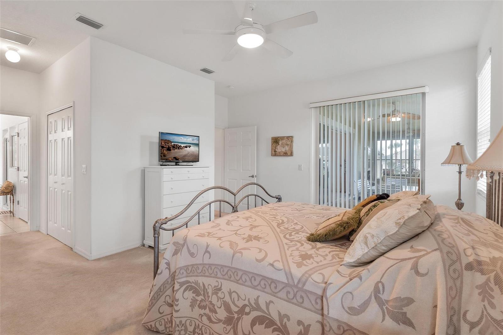 Image 24 of 71 For 5380 Charleston Avenue