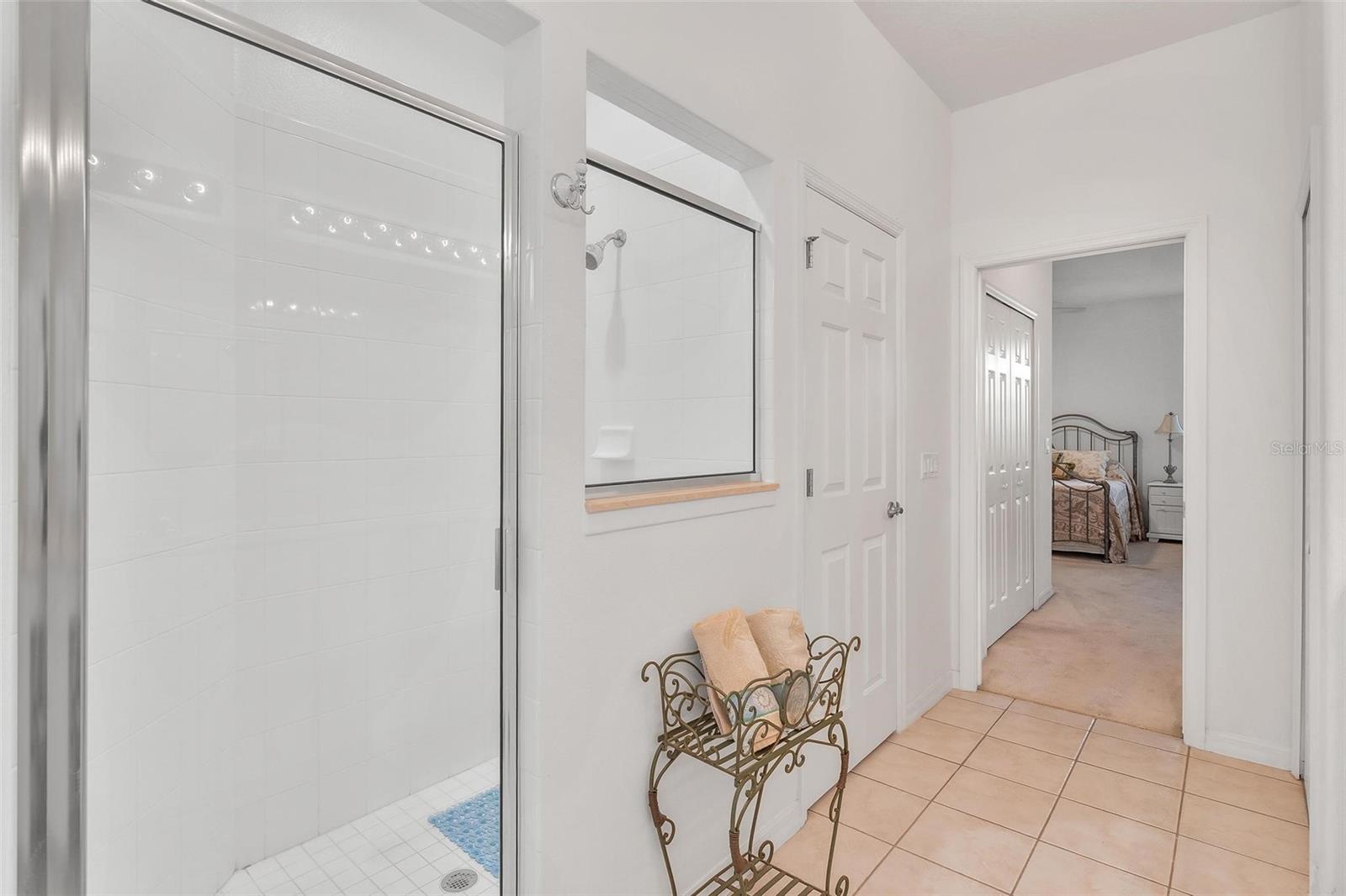 Image 29 of 71 For 5380 Charleston Avenue