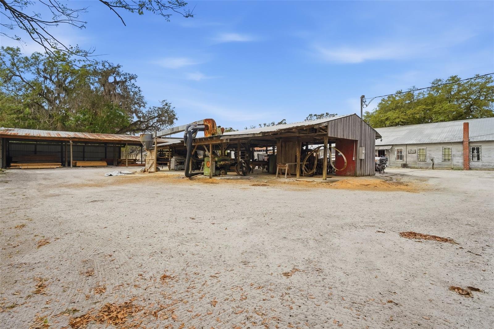 Image 12 of 63 For 210 5th Street