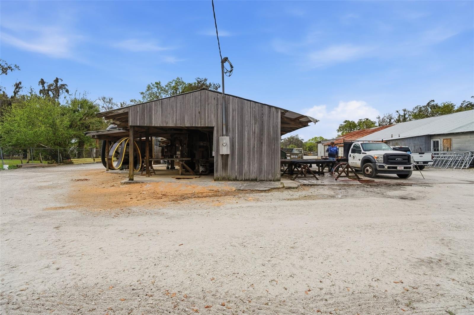 Image 13 of 63 For 210 5th Street