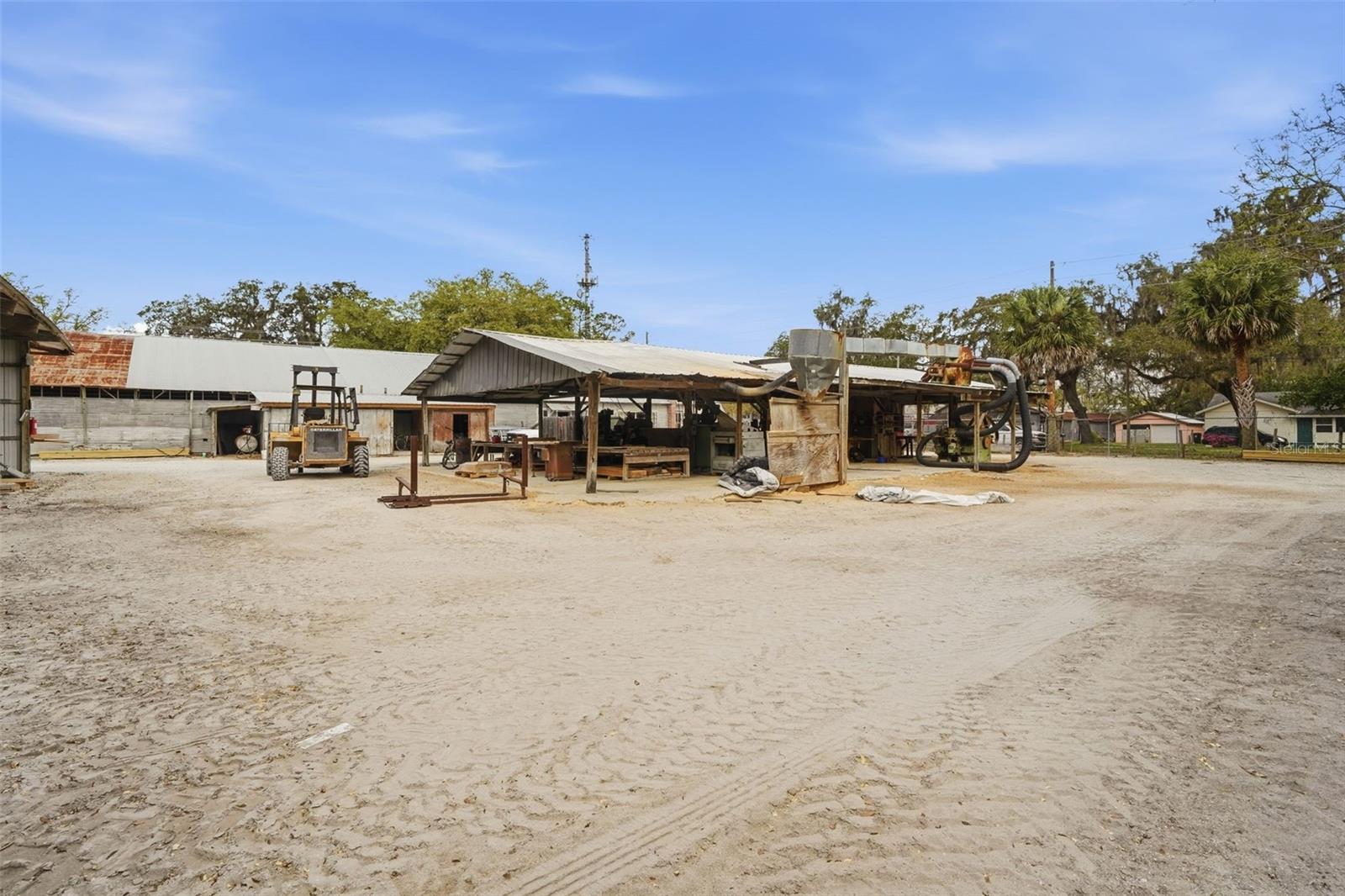 Image 20 of 63 For 210 5th Street