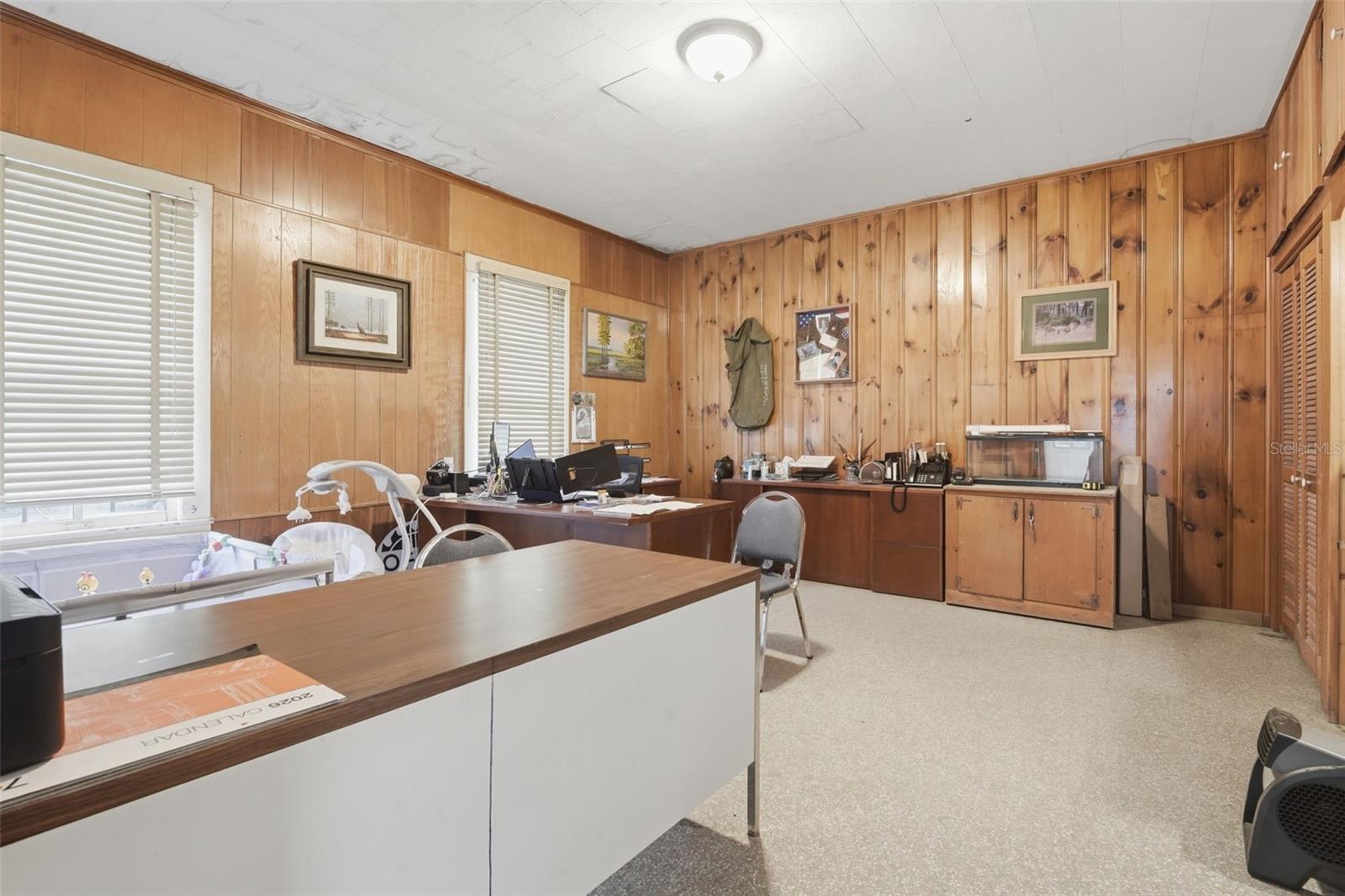 Image 26 of 63 For 210 5th Street