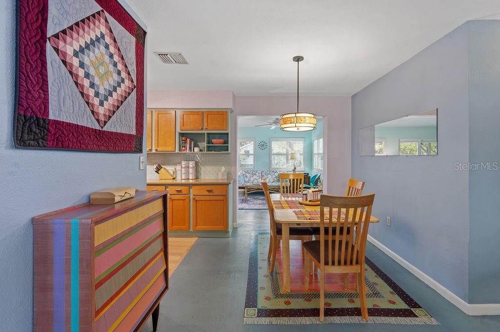 Image 11 of 40 For 3330 Garland Way