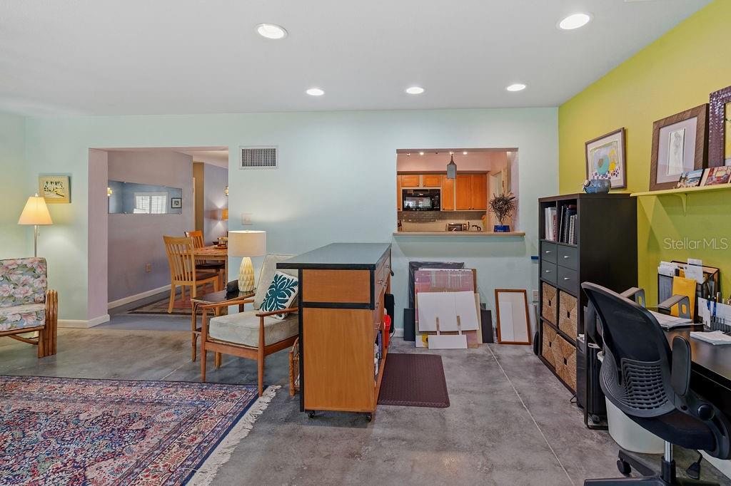 Image 16 of 40 For 3330 Garland Way