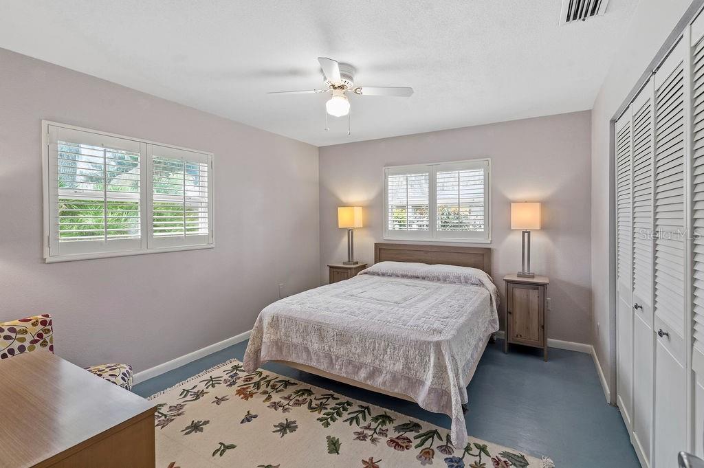 Image 18 of 40 For 3330 Garland Way