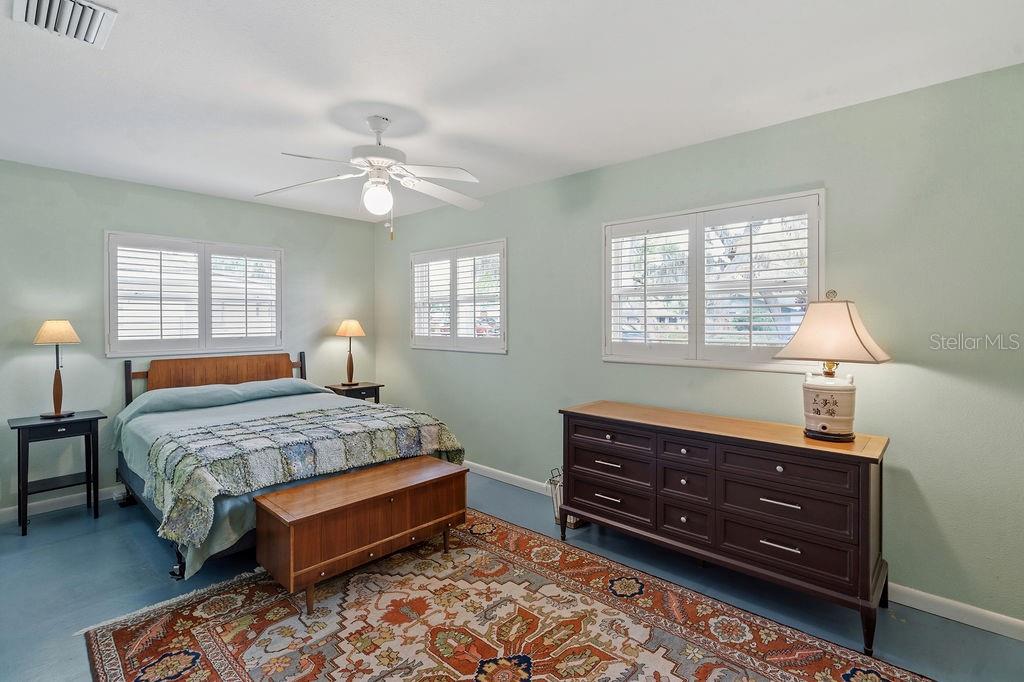 Image 23 of 40 For 3330 Garland Way