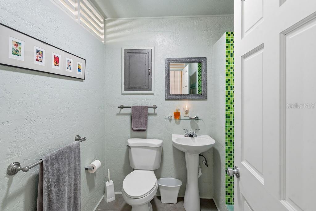 Image 27 of 40 For 3330 Garland Way