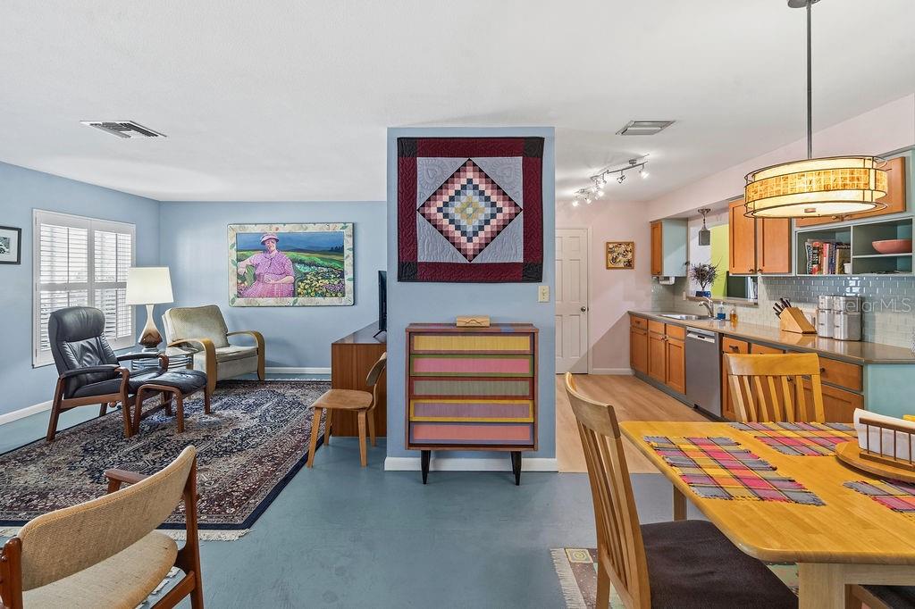 Image 6 of 40 For 3330 Garland Way