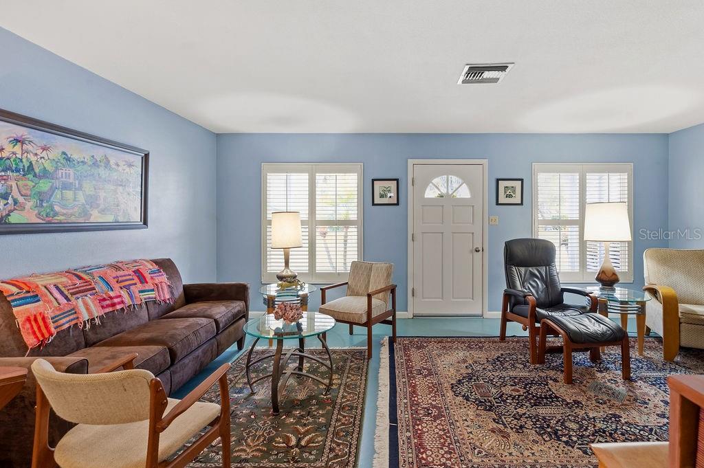 Image 8 of 40 For 3330 Garland Way