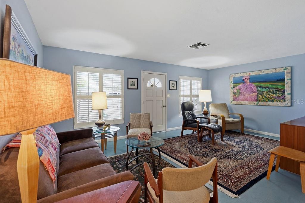 Image 9 of 40 For 3330 Garland Way