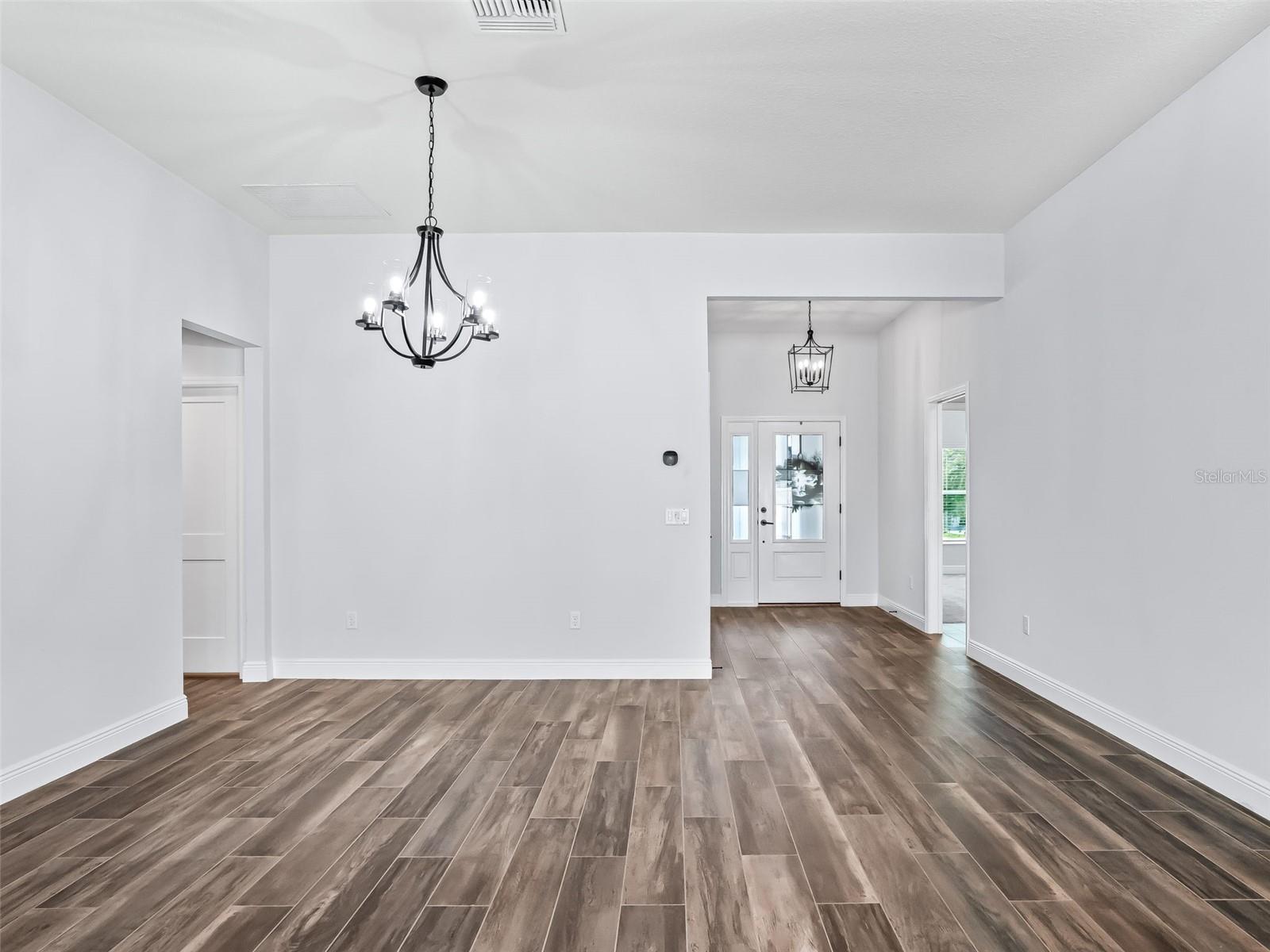 Image 10 of 61 For 5716 Melvin Drive