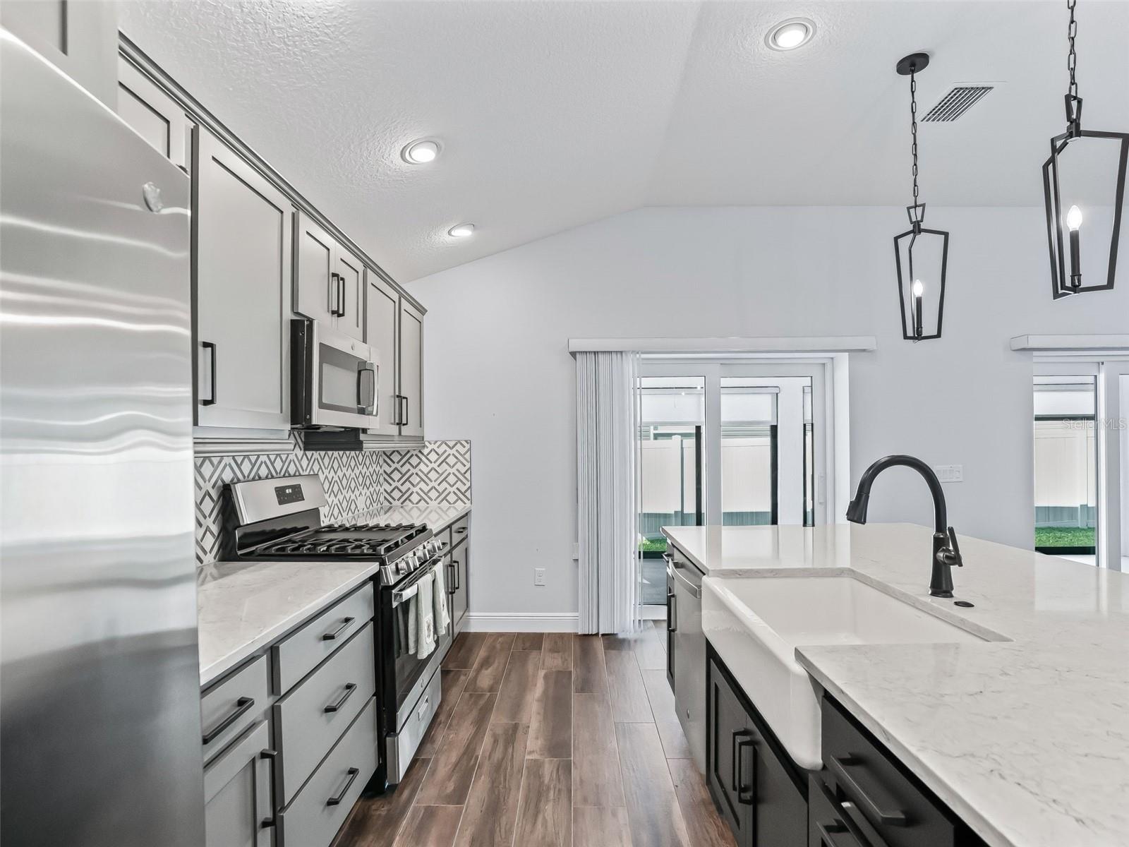 Image 21 of 61 For 5716 Melvin Drive