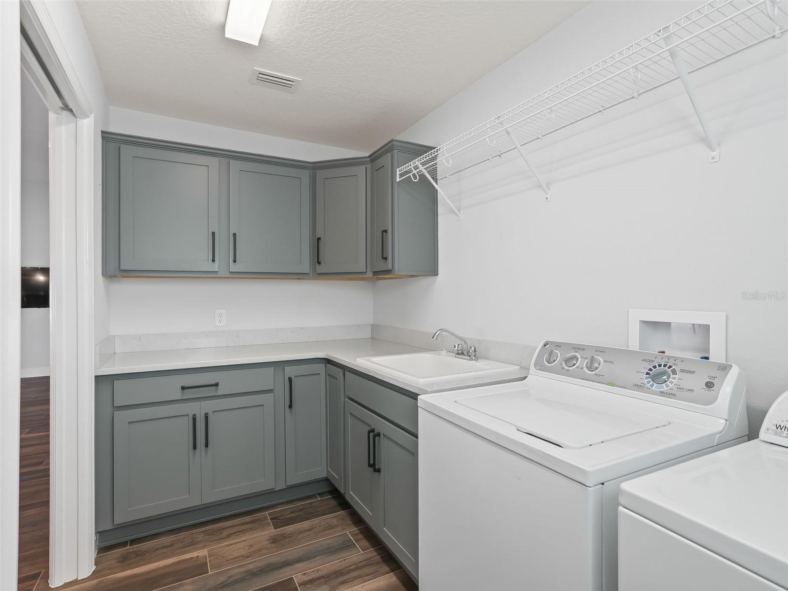 Image 44 of 61 For 5716 Melvin Drive