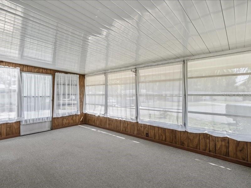 Image 10 of 27 For 31227 Temple Avenue