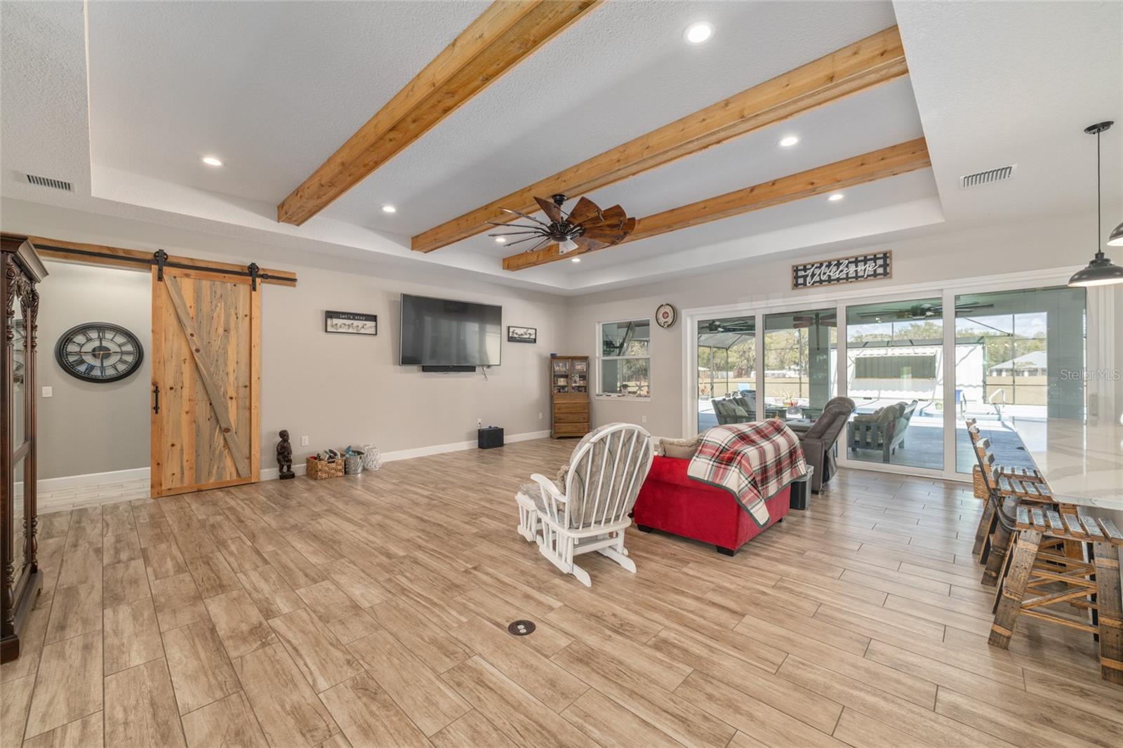 Image 12 of 98 For 4821 Sunnyside Drive