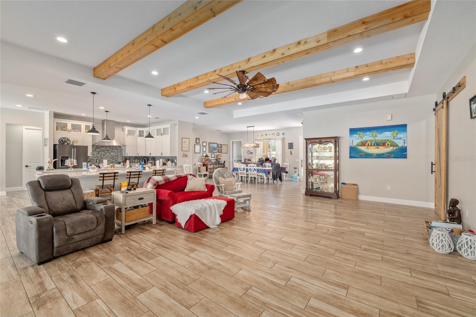 Image 17 of 98 For 4821 Sunnyside Drive