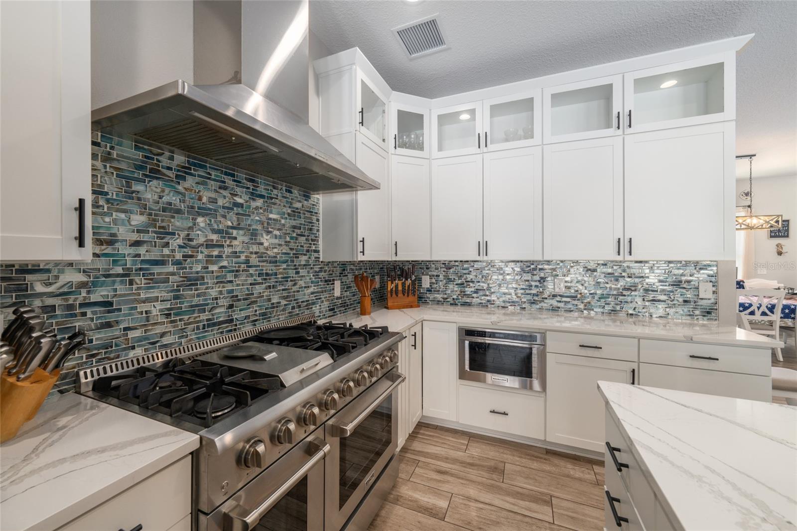 Image 26 of 98 For 4821 Sunnyside Drive