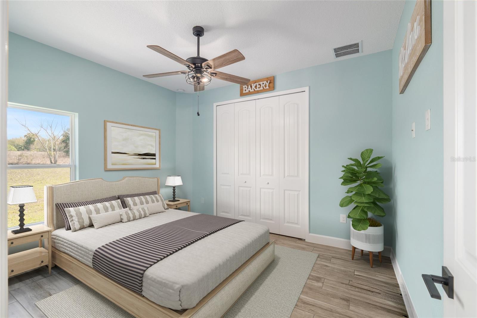 Image 29 of 98 For 4821 Sunnyside Drive