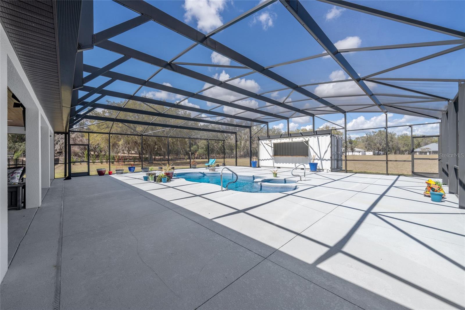 Image 61 of 98 For 4821 Sunnyside Drive