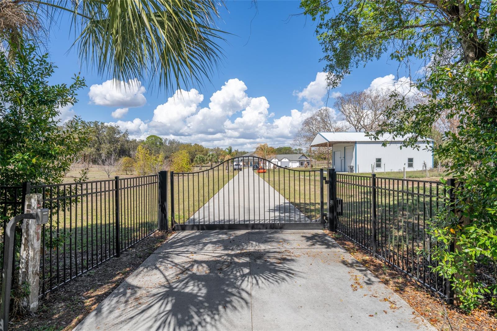 Image 76 of 98 For 4821 Sunnyside Drive