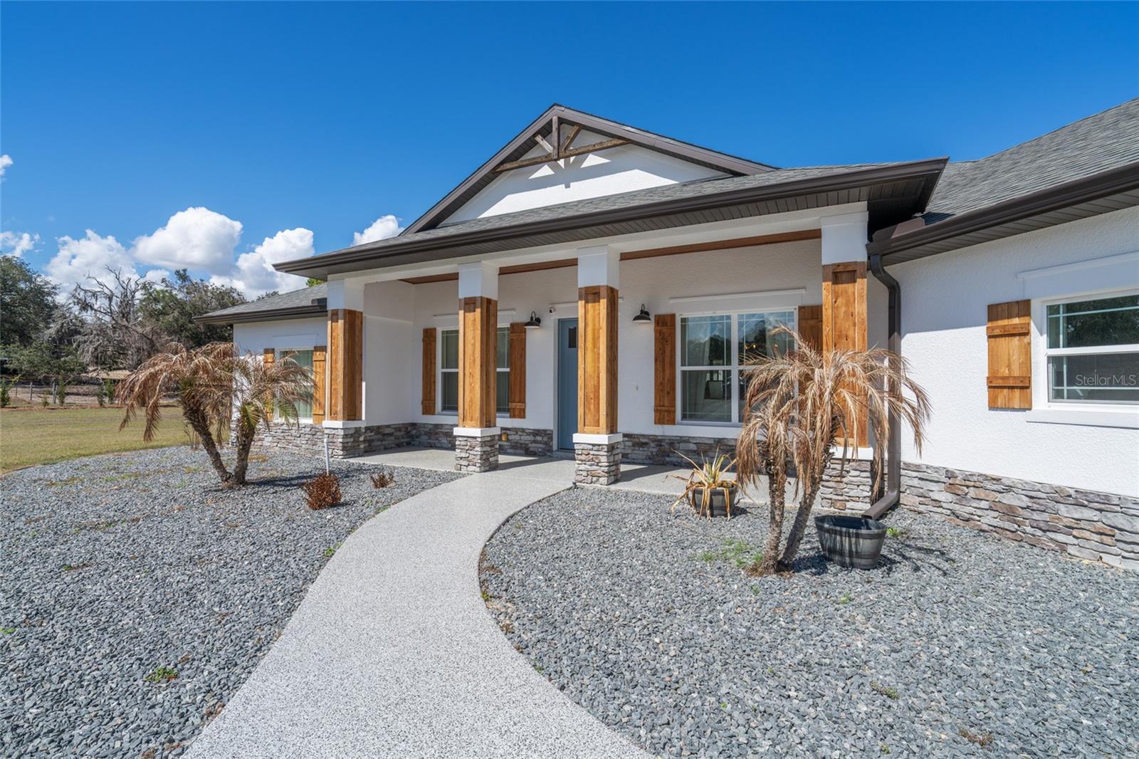 Image 8 of 98 For 4821 Sunnyside Drive