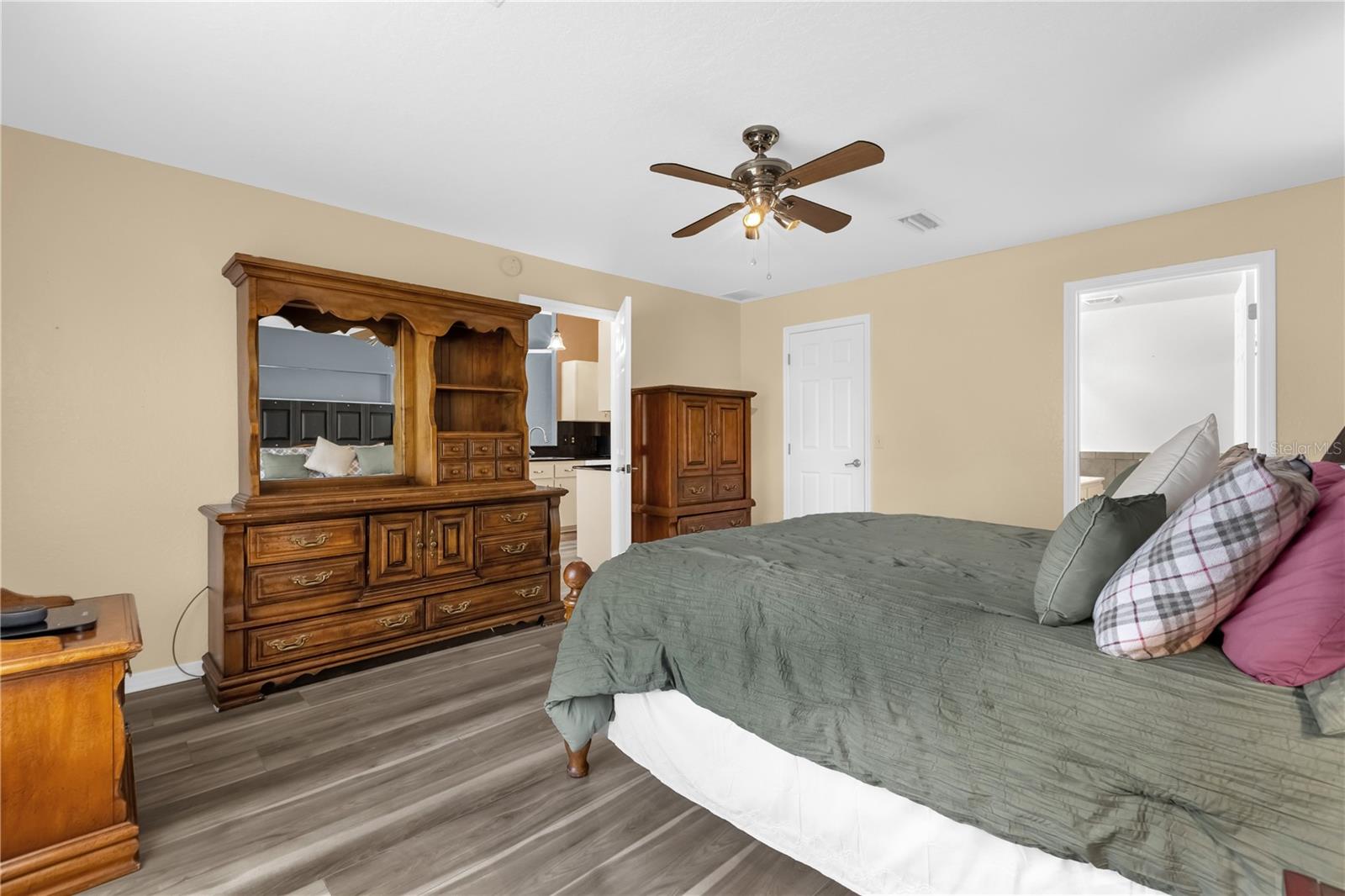 Image 16 of 35 For 8506 136th Loop