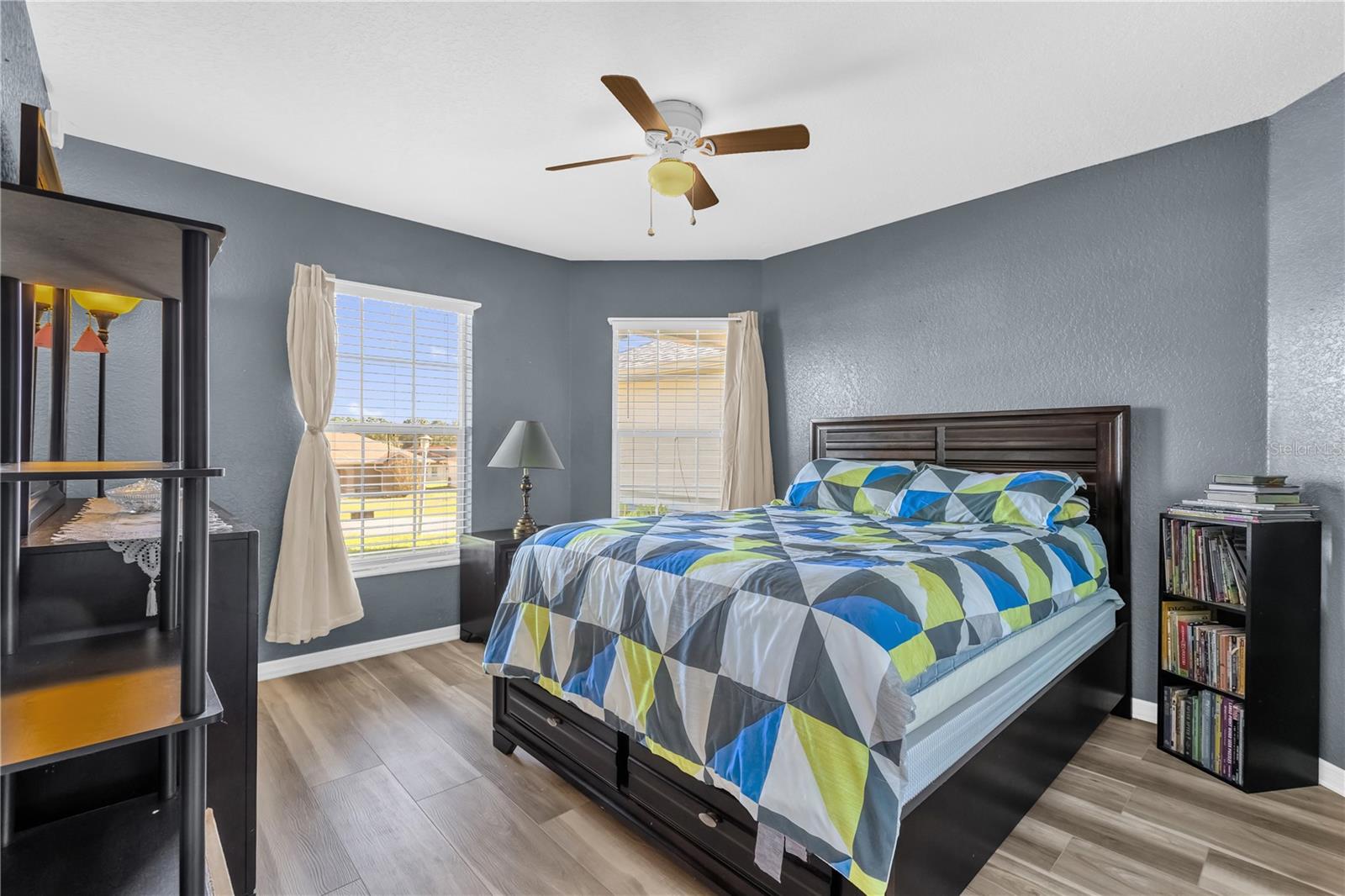 Image 20 of 35 For 8506 136th Loop