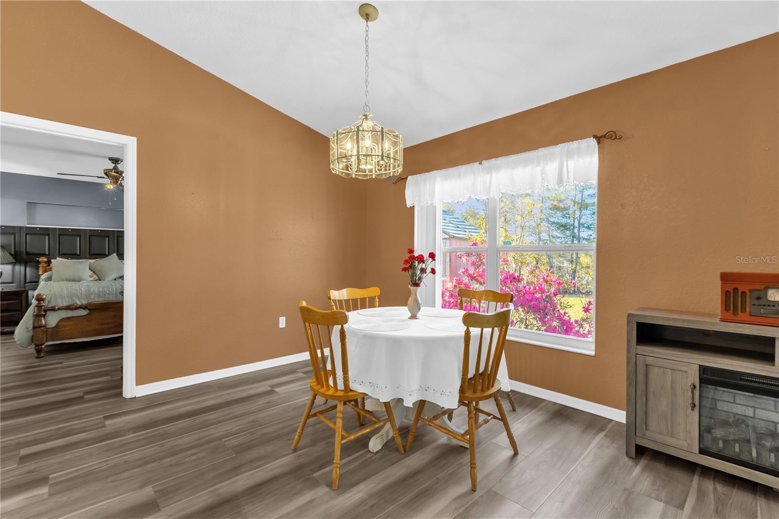 Image 9 of 35 For 8506 136th Loop