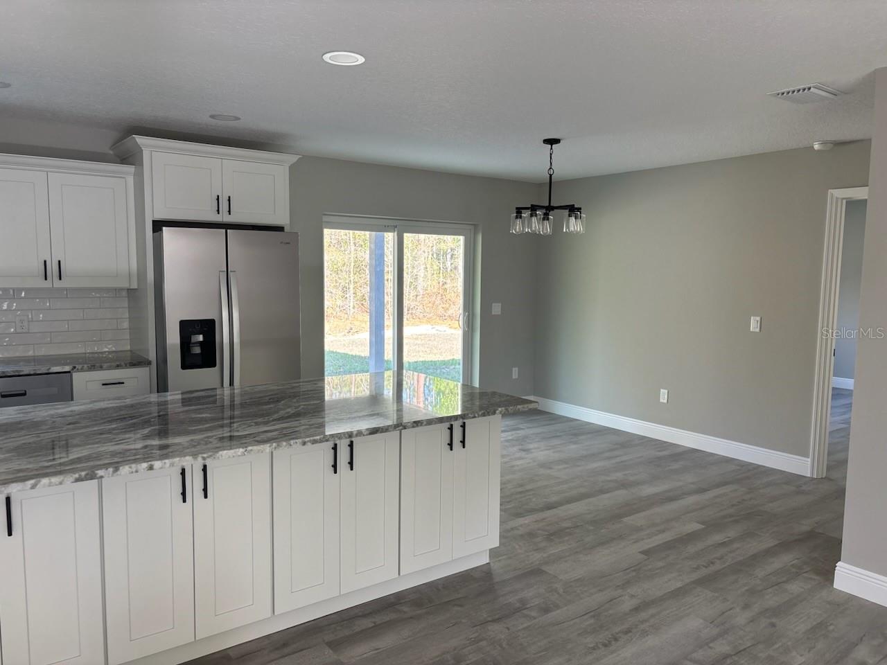 Image 11 of 37 For 9179 Commodore Drive