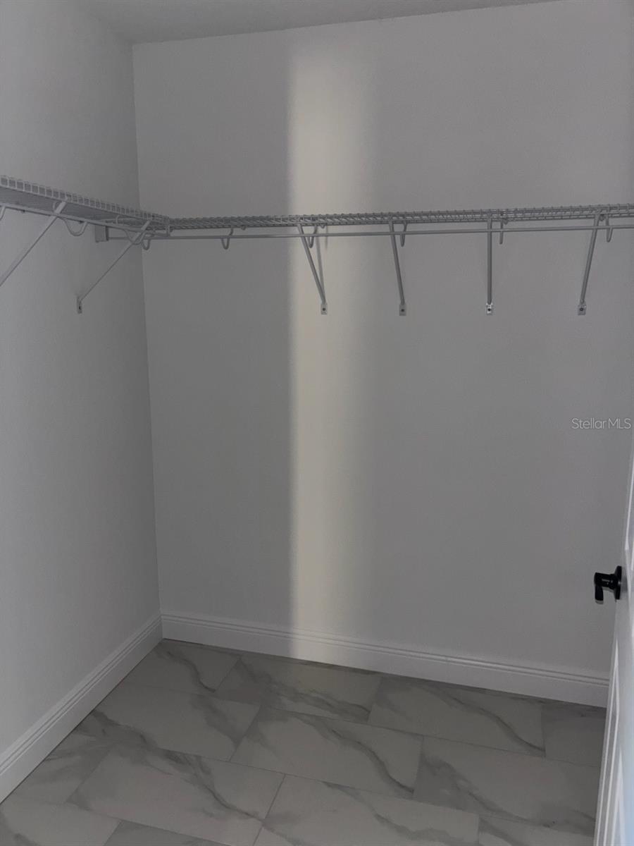 Image 27 of 37 For 9179 Commodore Drive