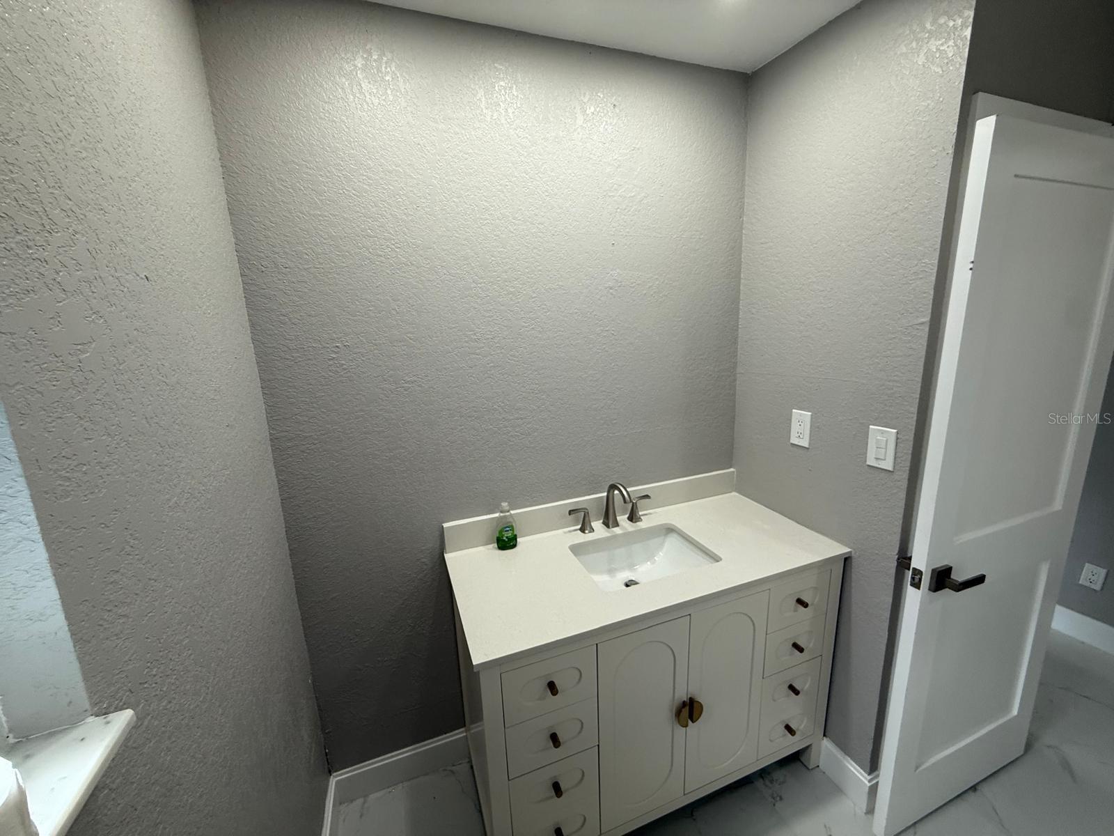 Image 61 of 74 For Address Not Provided