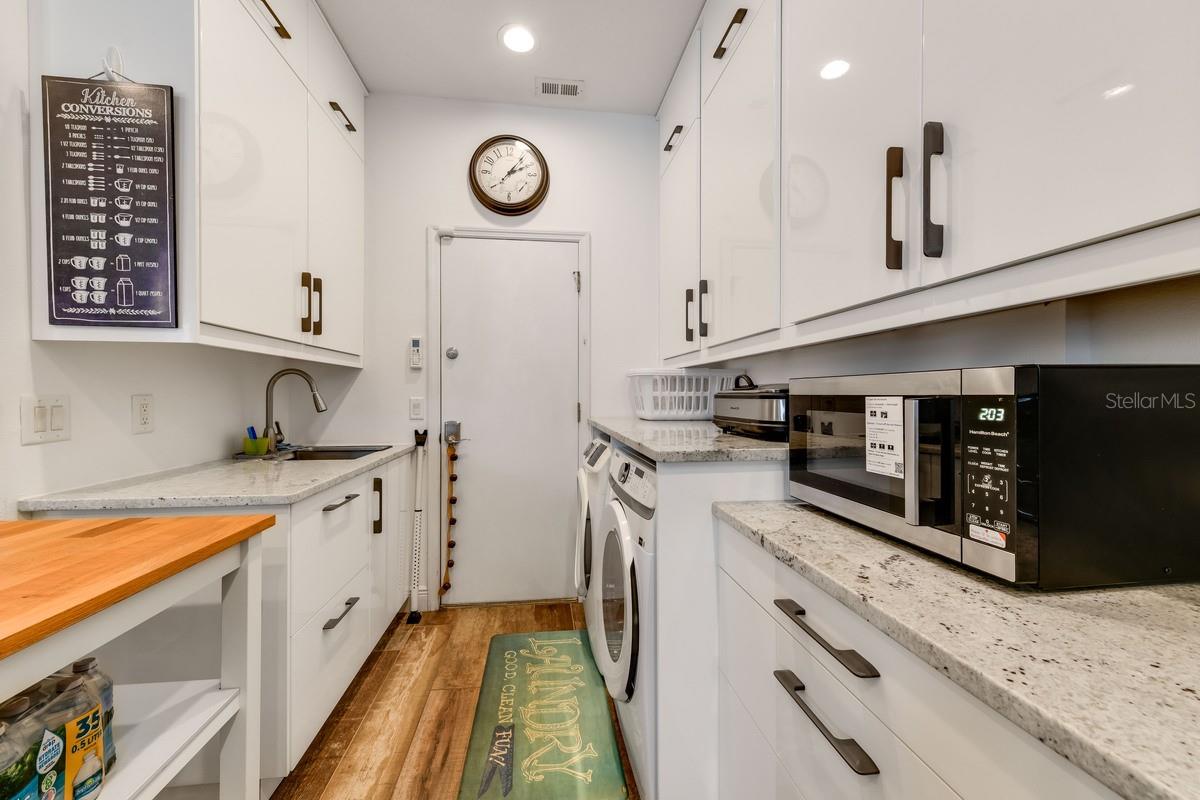 Image 13 of 39 For 1901 Park Forest Boulevard