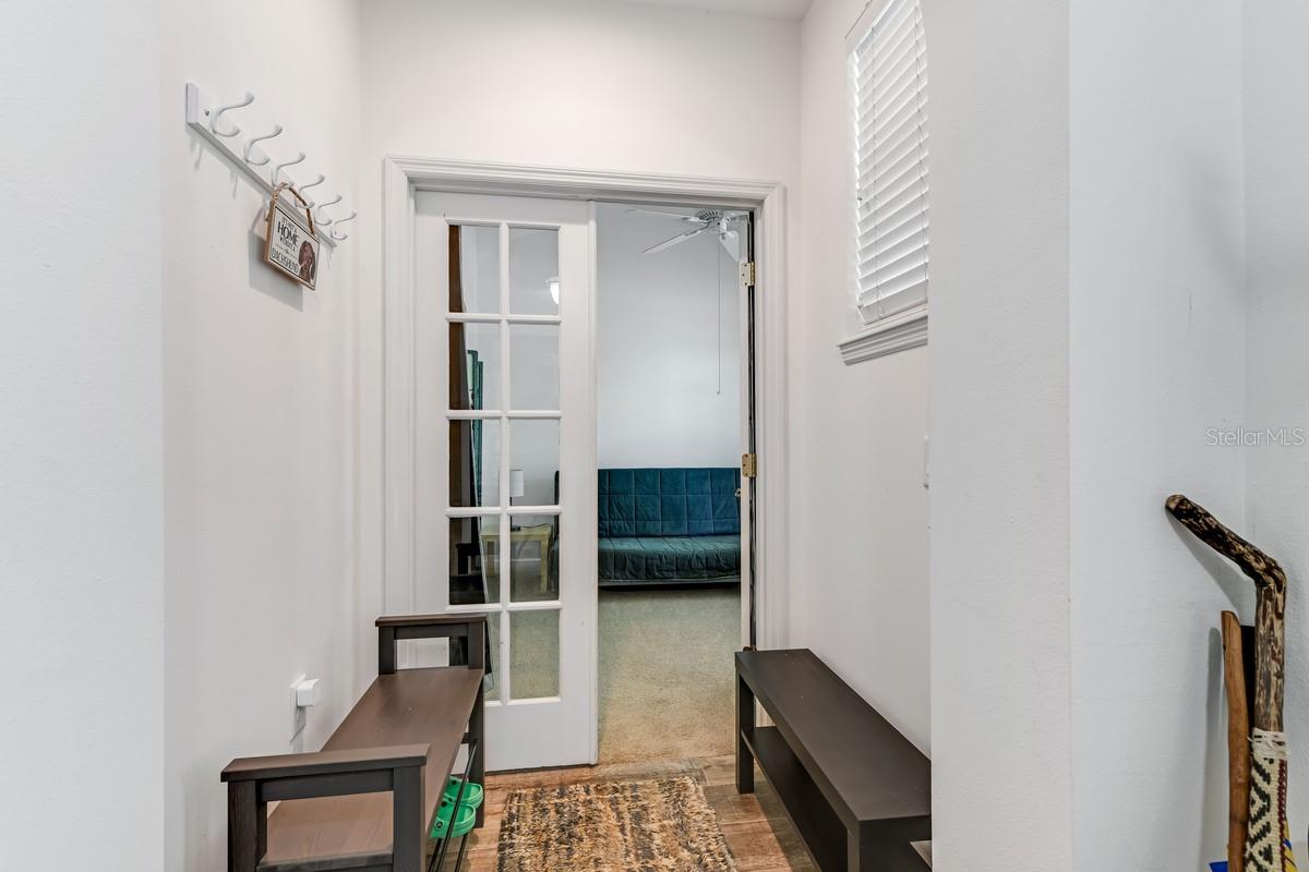 Image 24 of 39 For 1901 Park Forest Boulevard