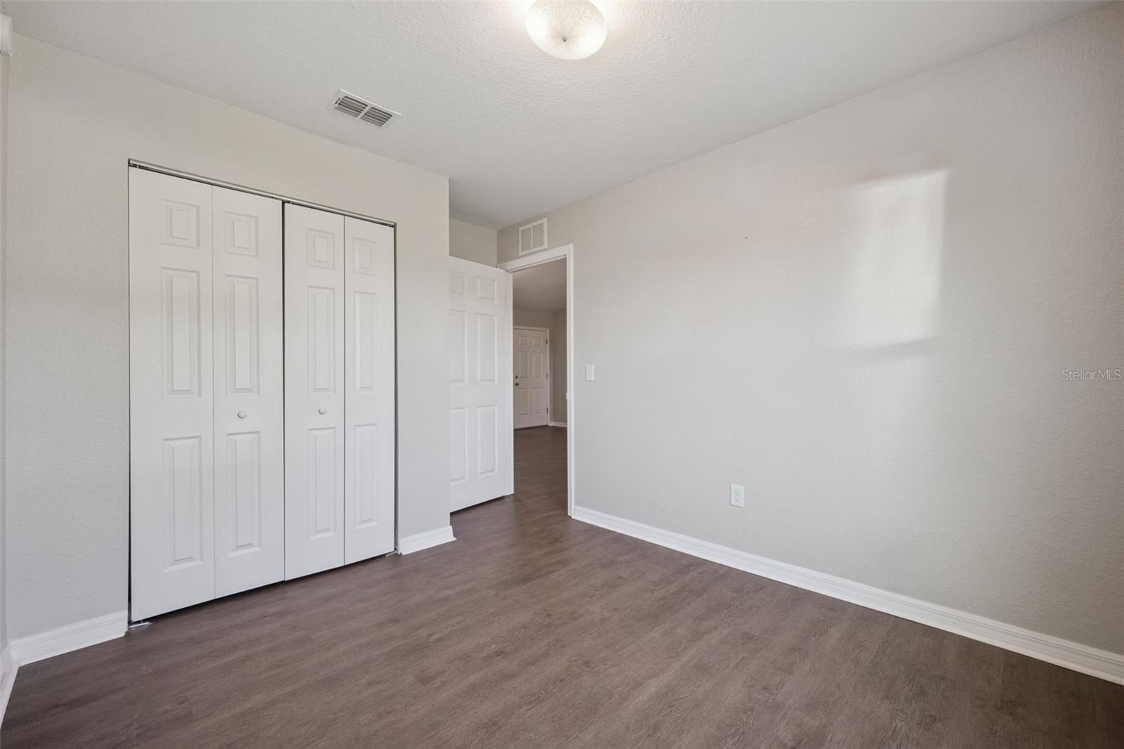 Image 21 of 32 For 7 Willow Run