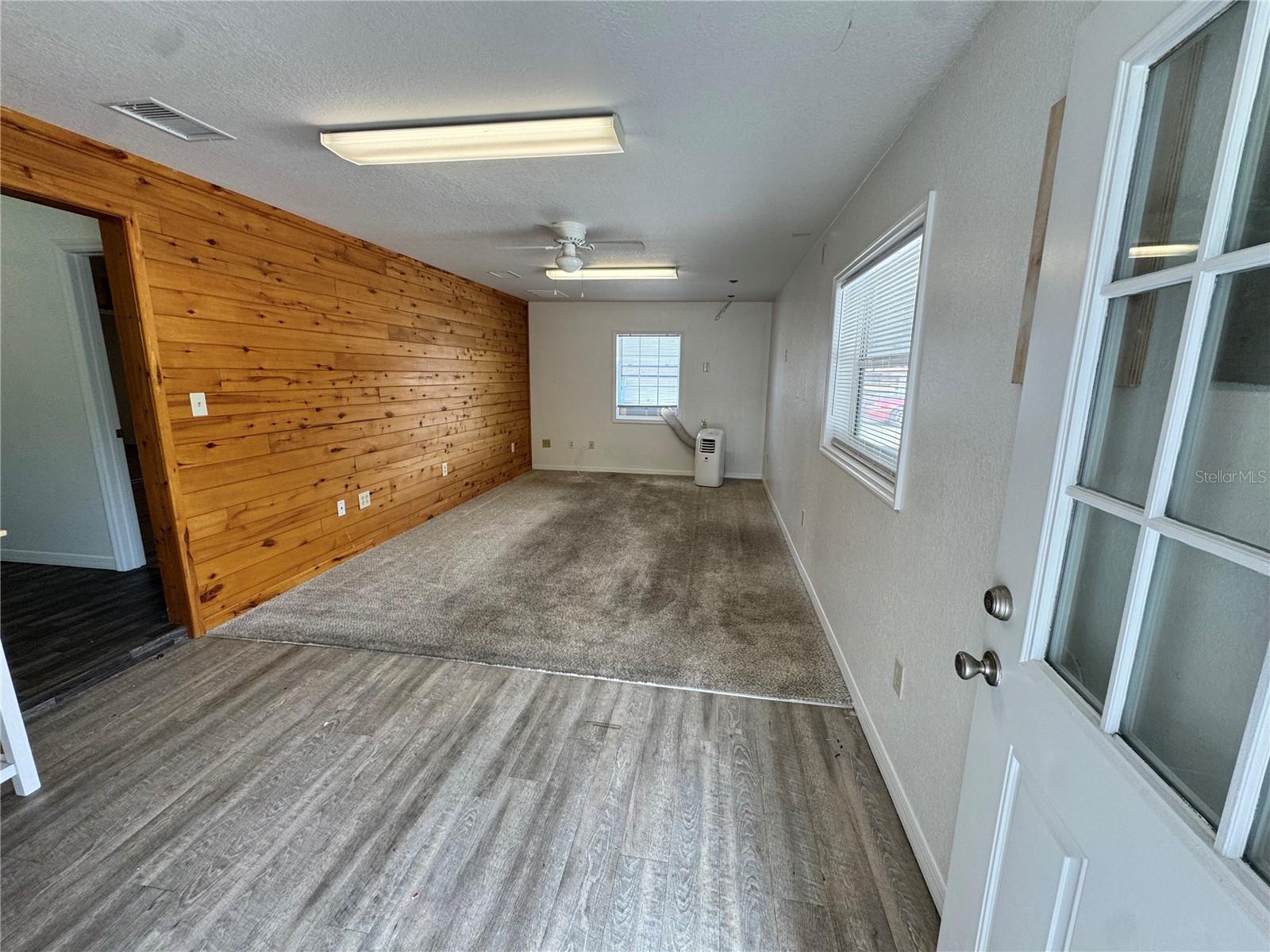 Image 2 of 17 For 306 Iona Avenue