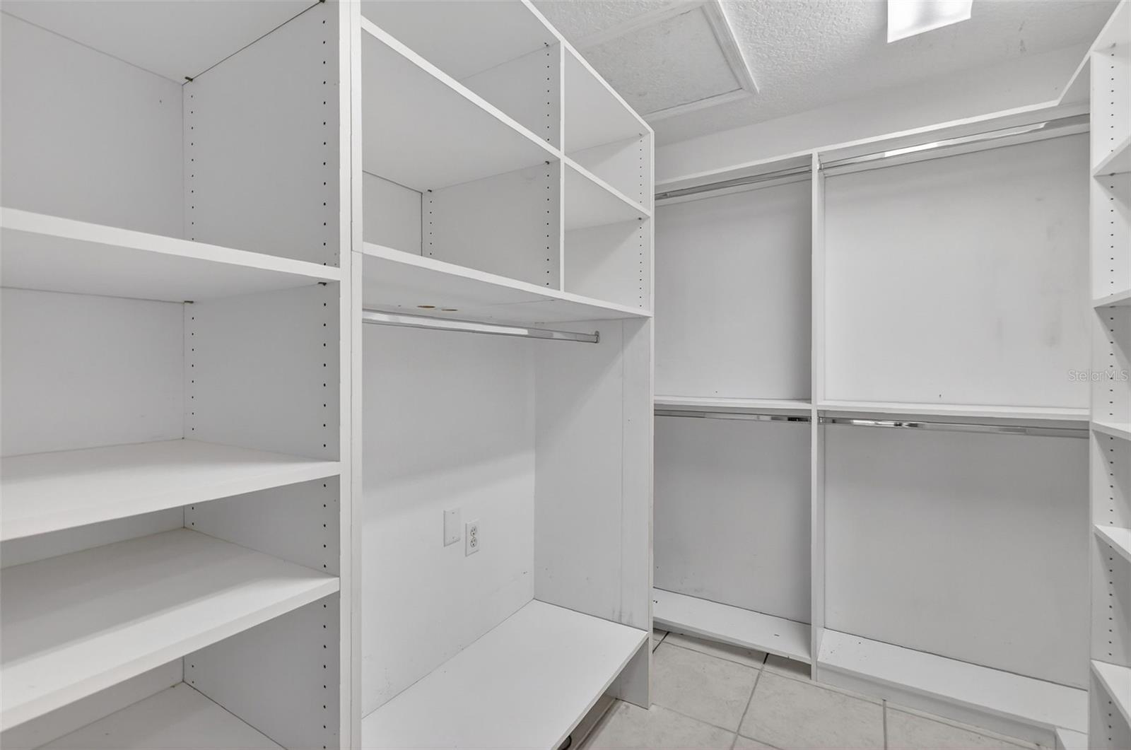 Image 25 of 40 For 39125 Tacoma Drive