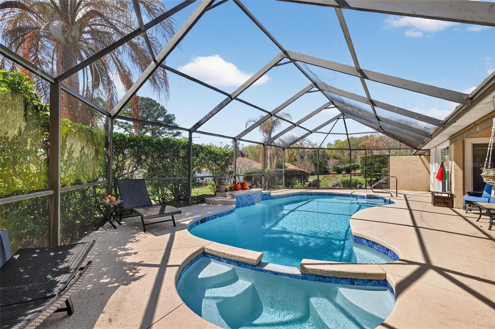 Image 37 of 40 For 39125 Tacoma Drive