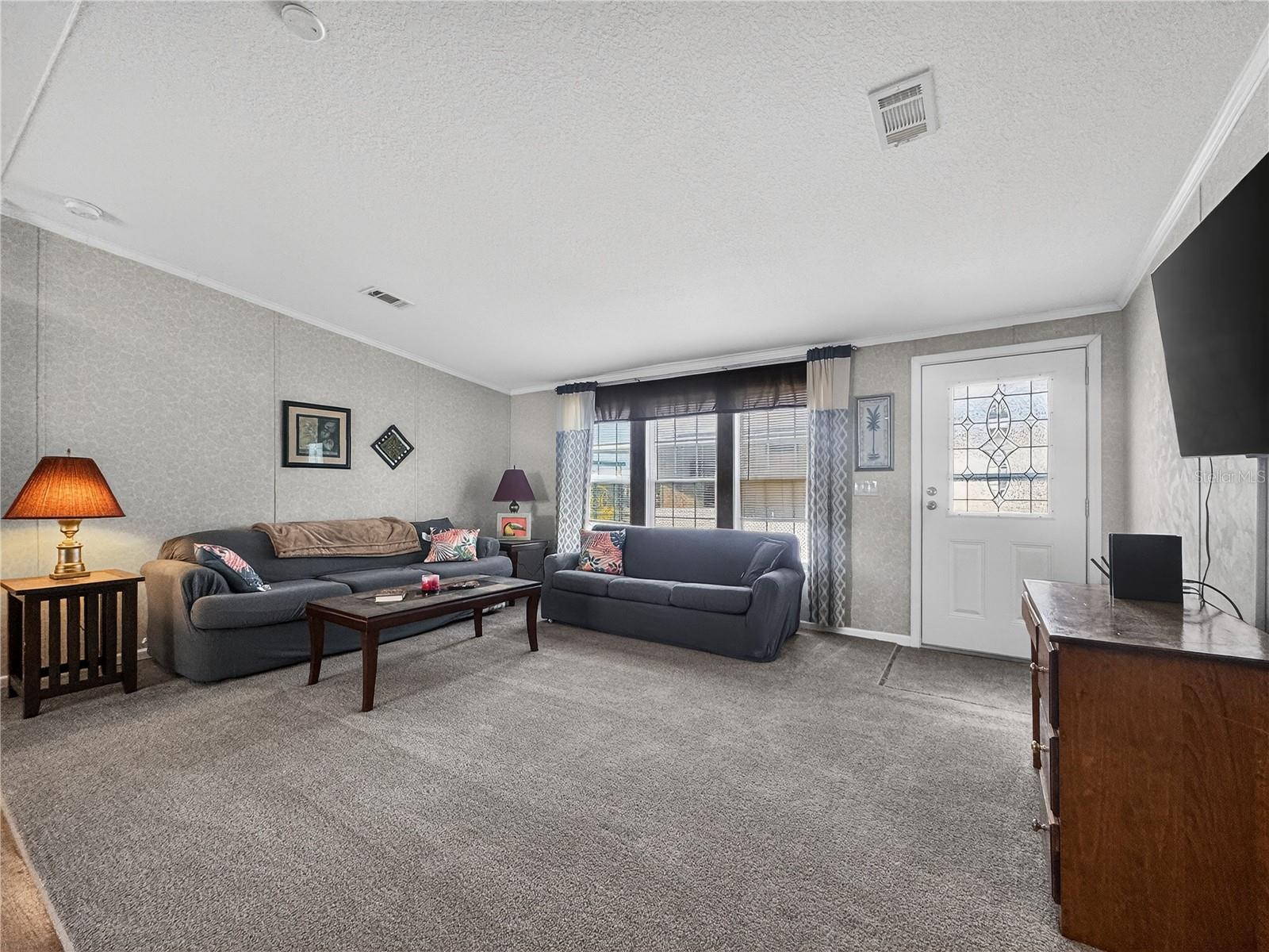 Image 10 of 48 For 9925 Scepter Avenue