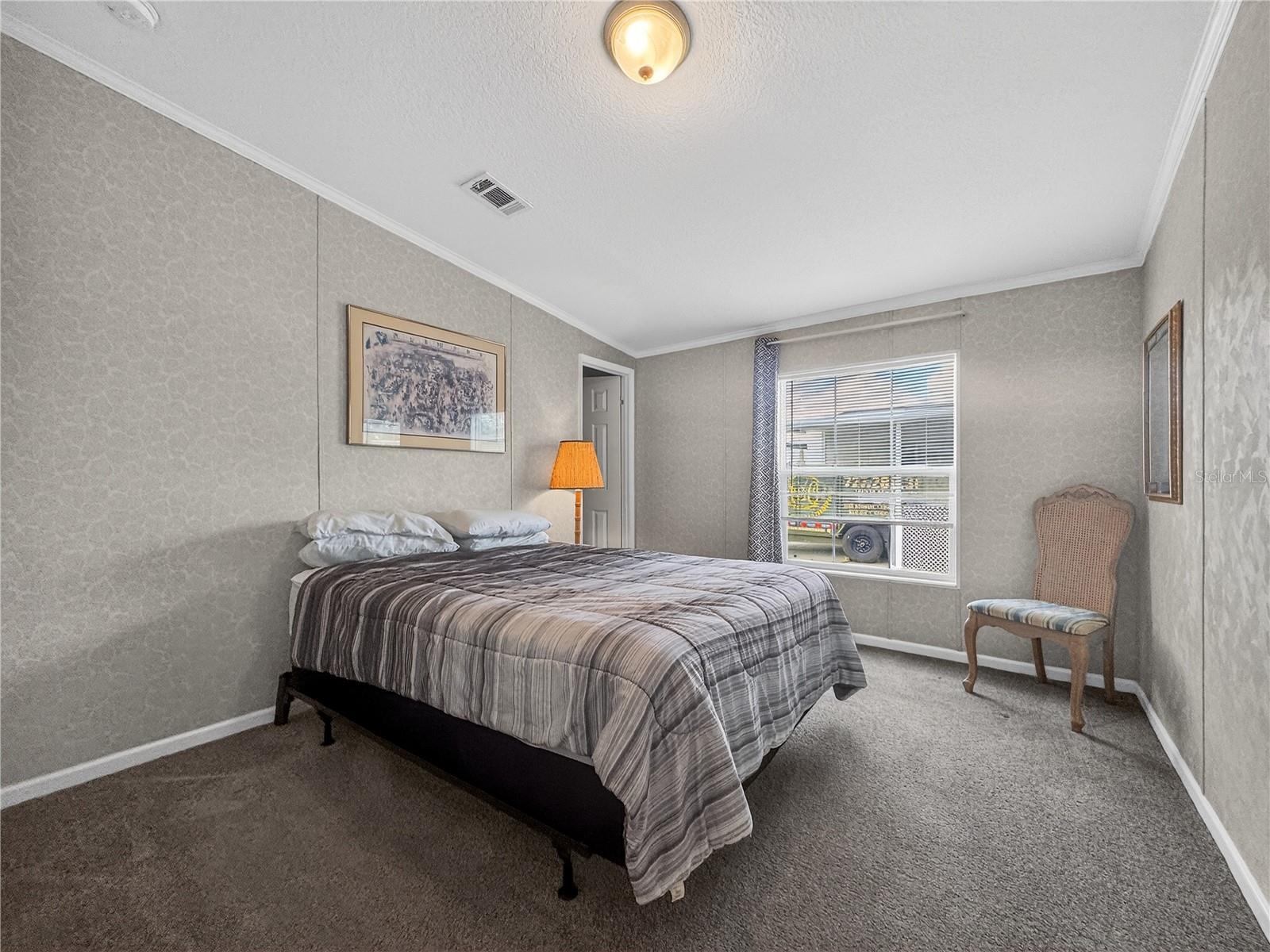 Image 13 of 48 For 9925 Scepter Avenue