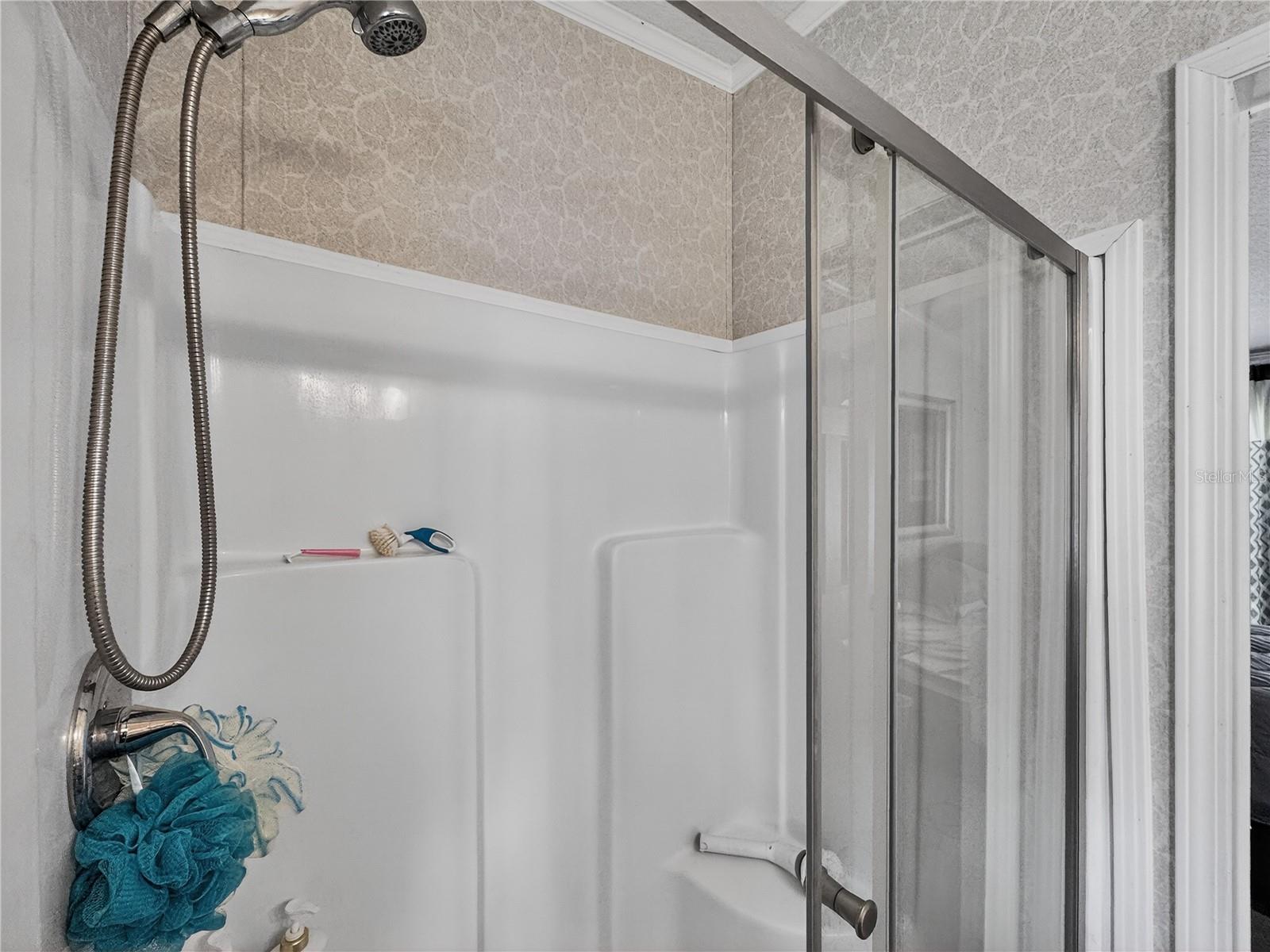 Image 22 of 48 For 9925 Scepter Avenue