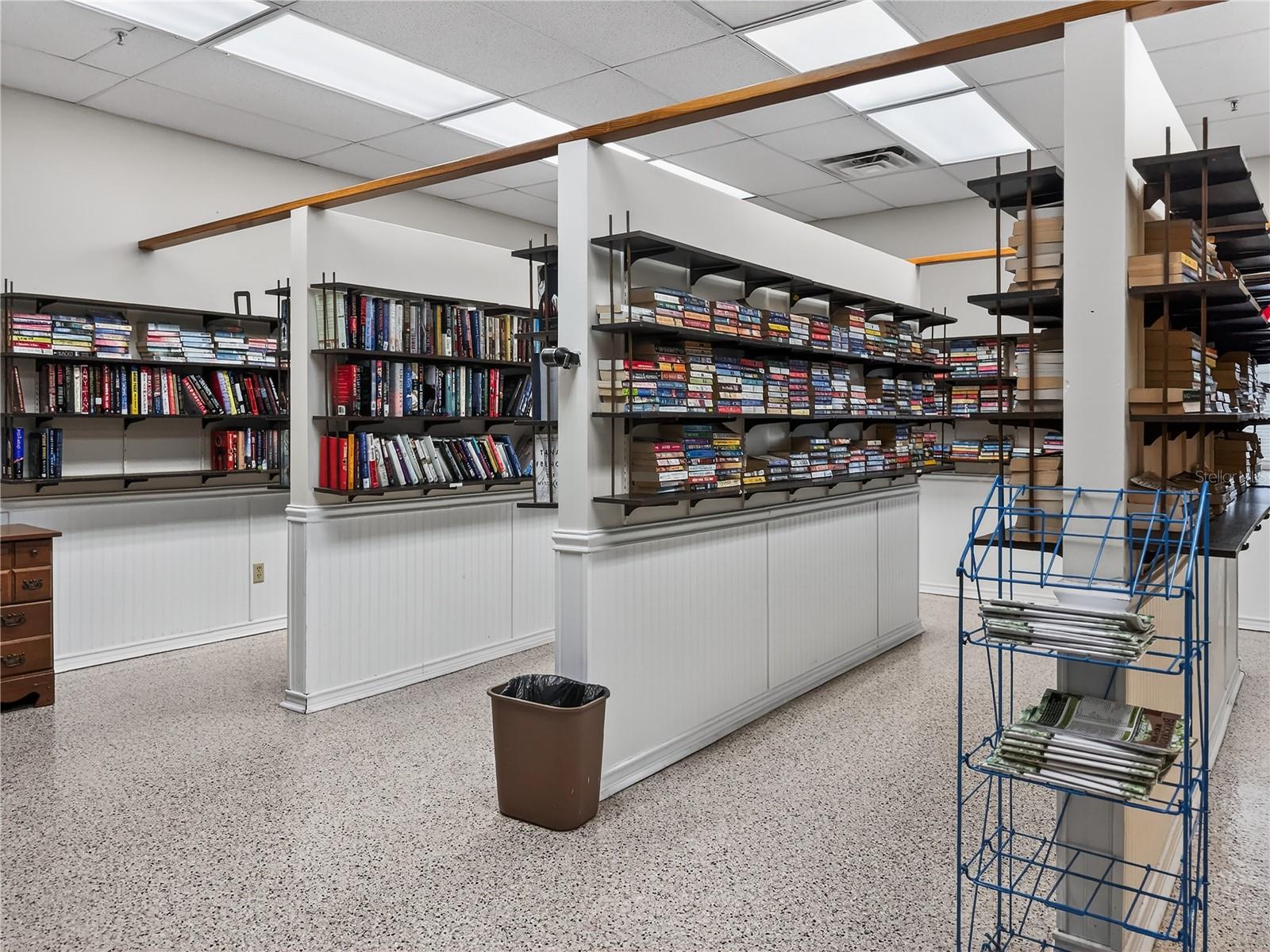 Image 44 of 48 For 9925 Scepter Avenue