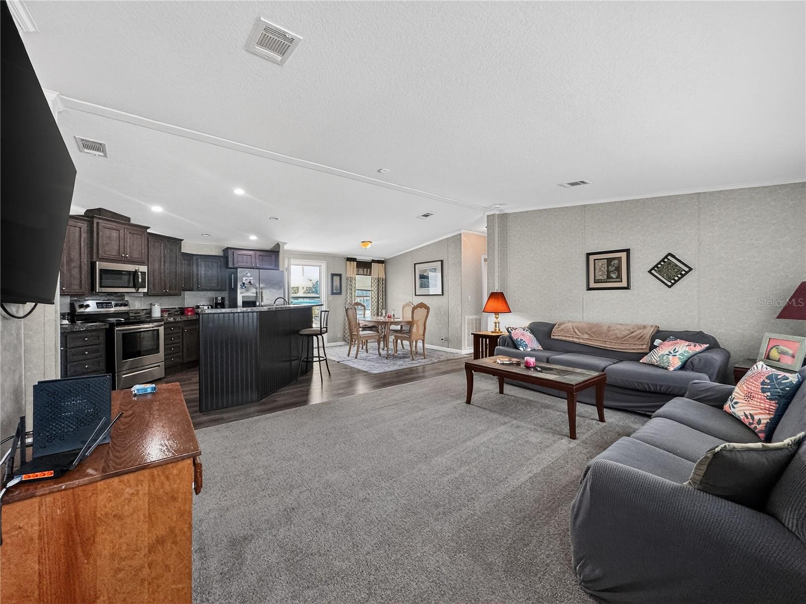 Image 9 of 48 For 9925 Scepter Avenue