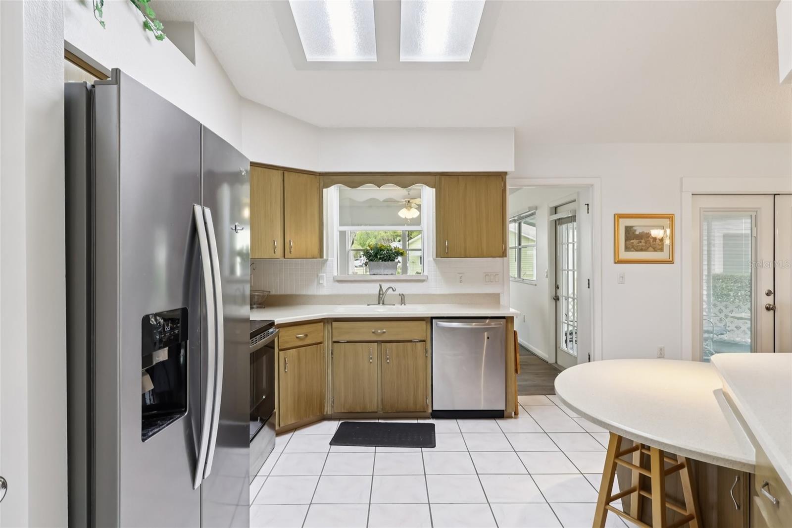 Image 19 of 43 For 1614 New Abbey Avenue