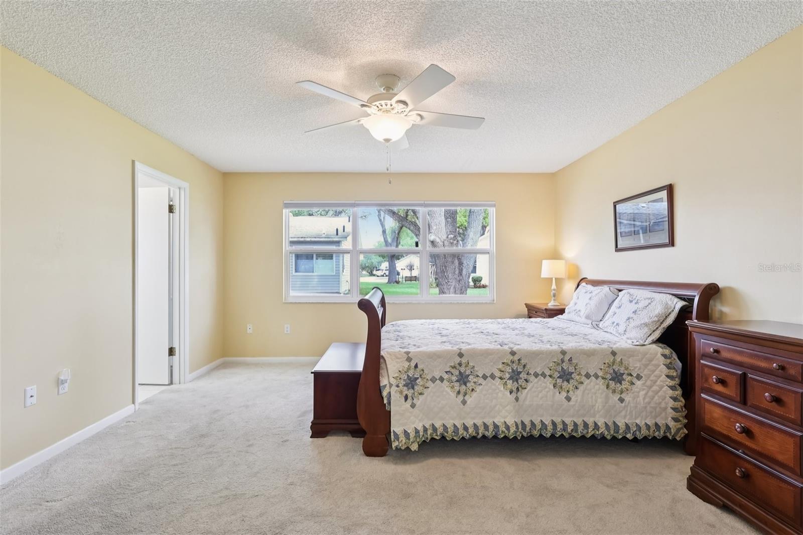 Image 29 of 43 For 1614 New Abbey Avenue