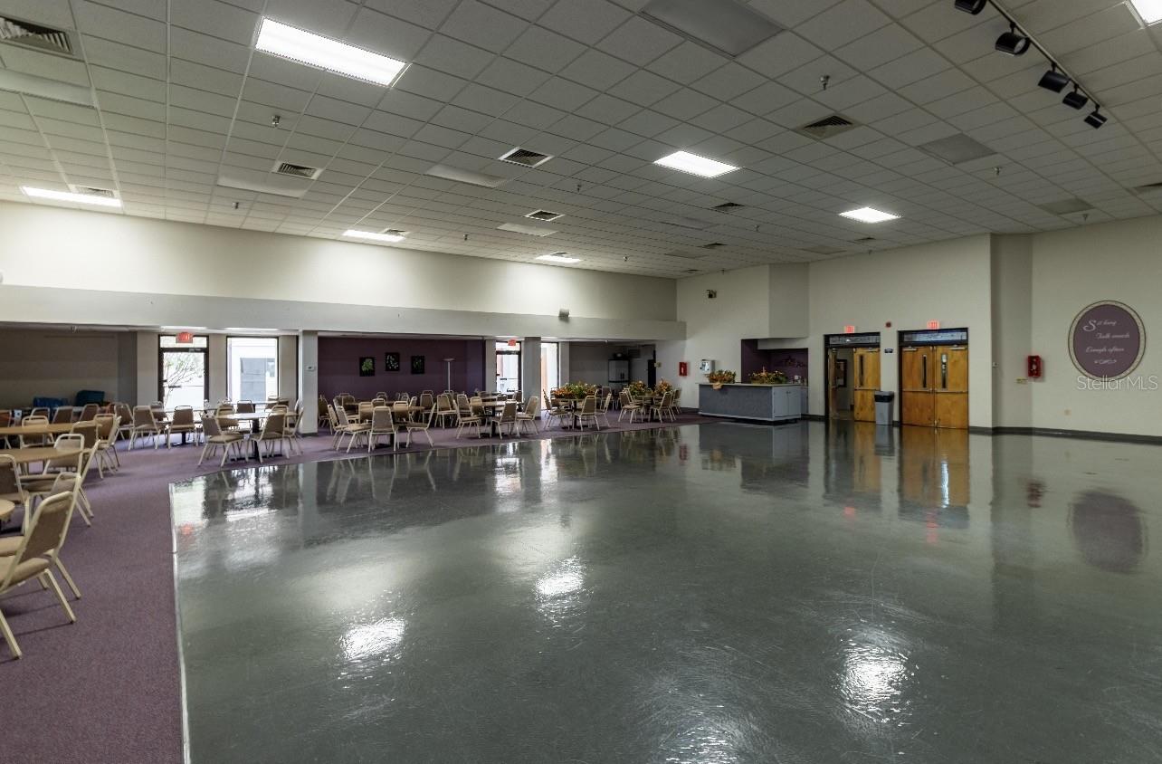 Image 42 of 43 For 1614 New Abbey Avenue