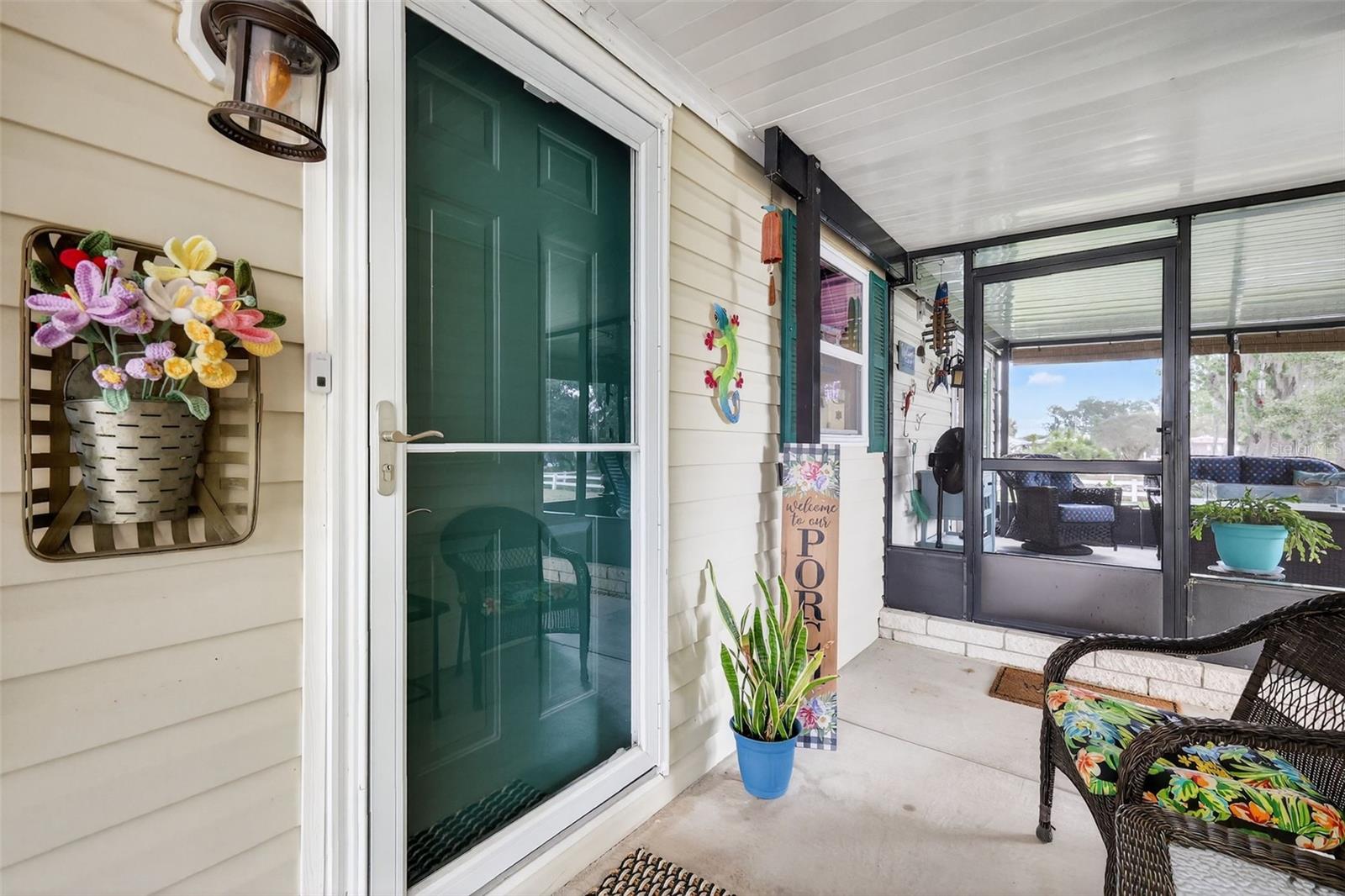 Image 2 of 37 For 469 Santa Fe Road