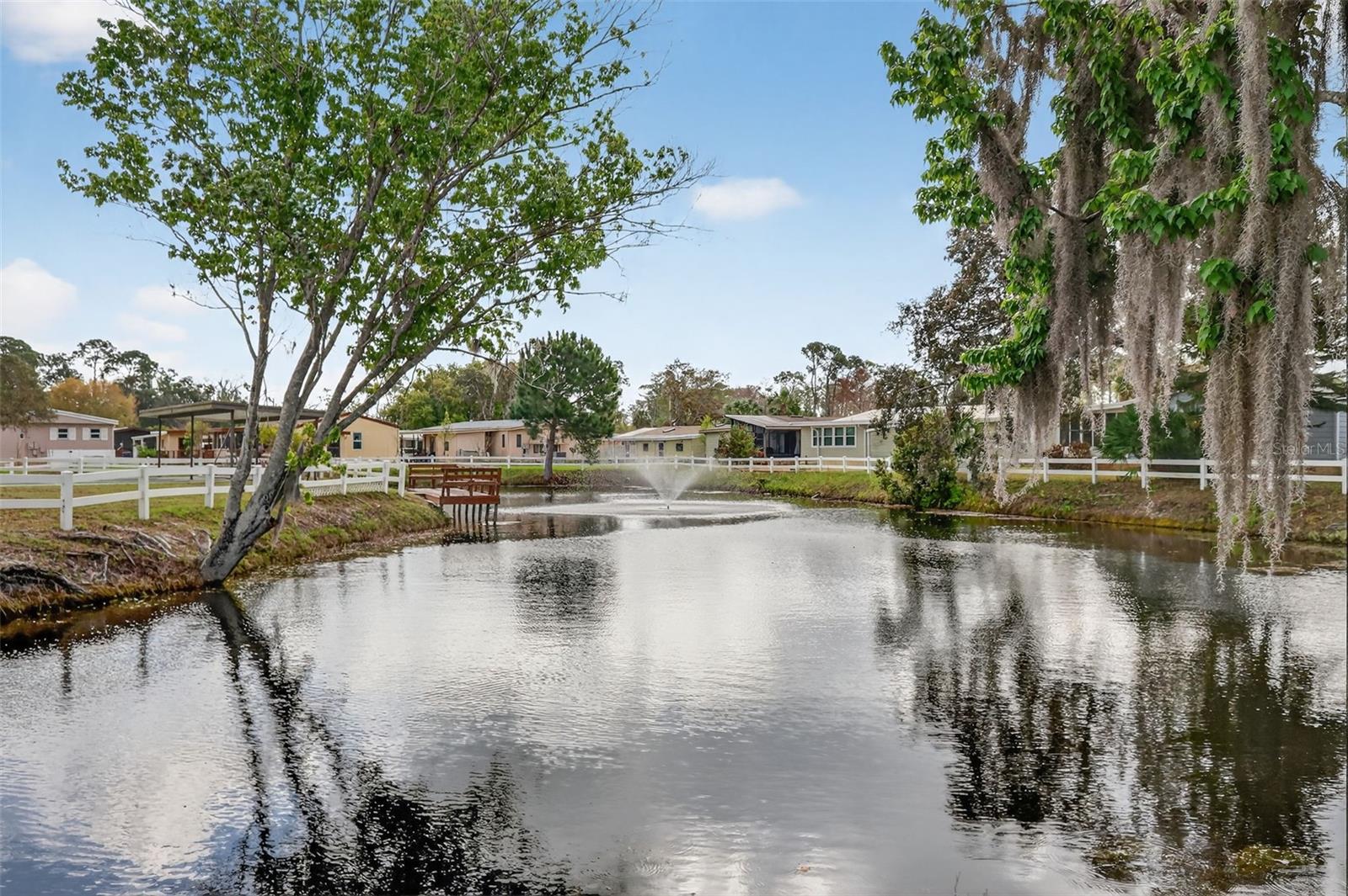 Image 27 of 37 For 469 Santa Fe Road